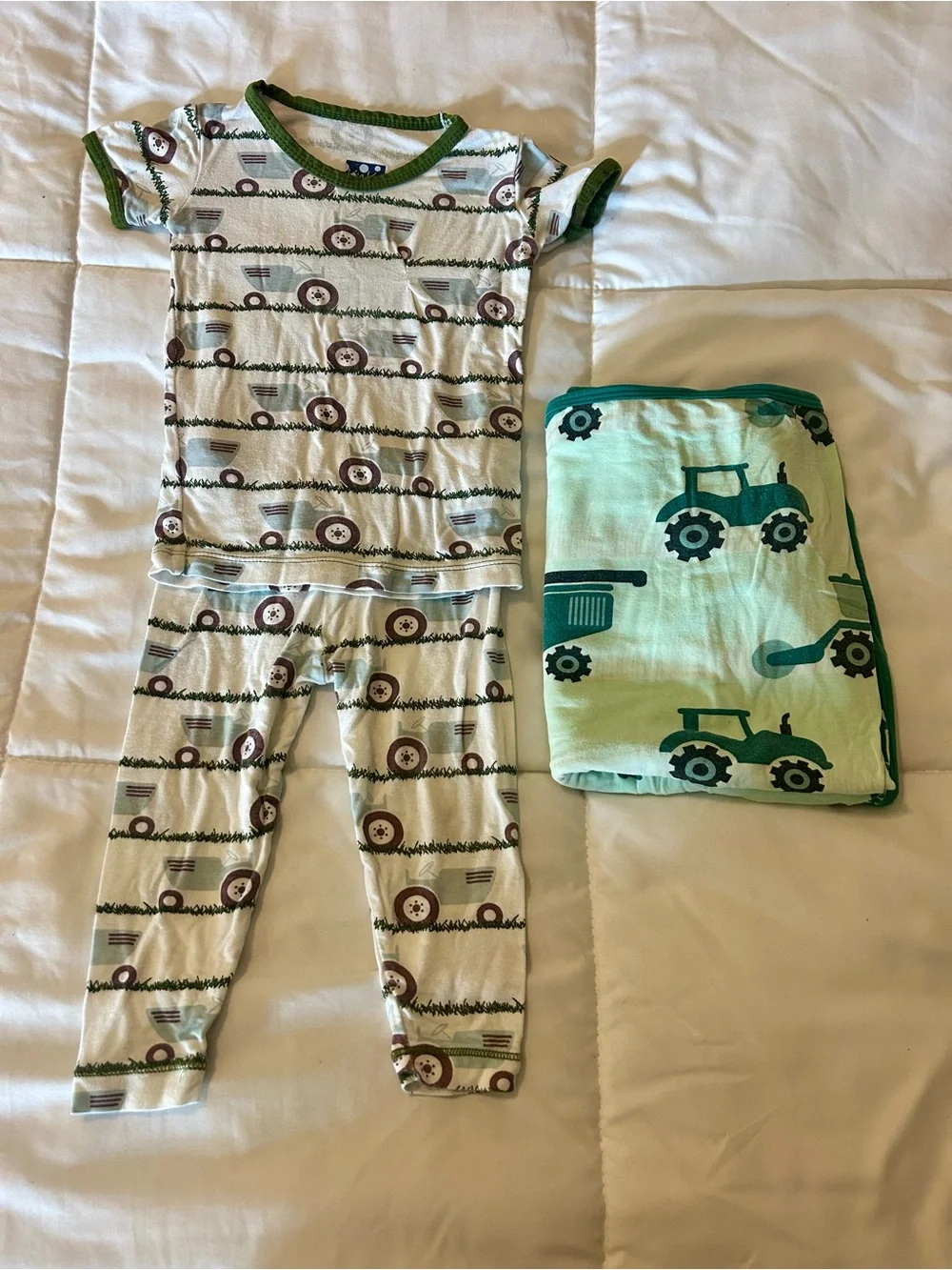 Kickee Pants tractor